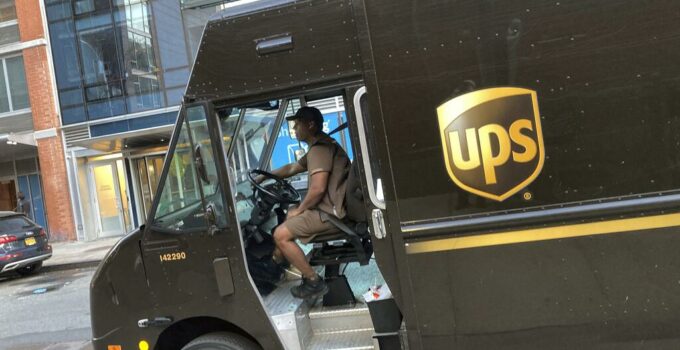 ups-hiring