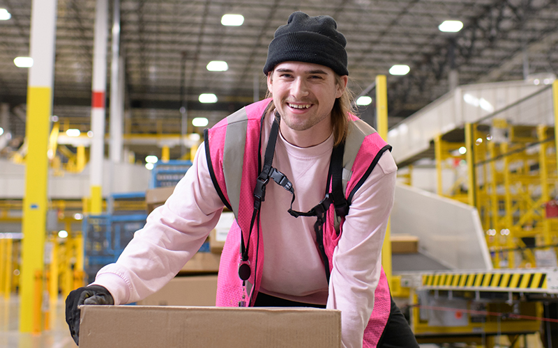 amazon hiring 4